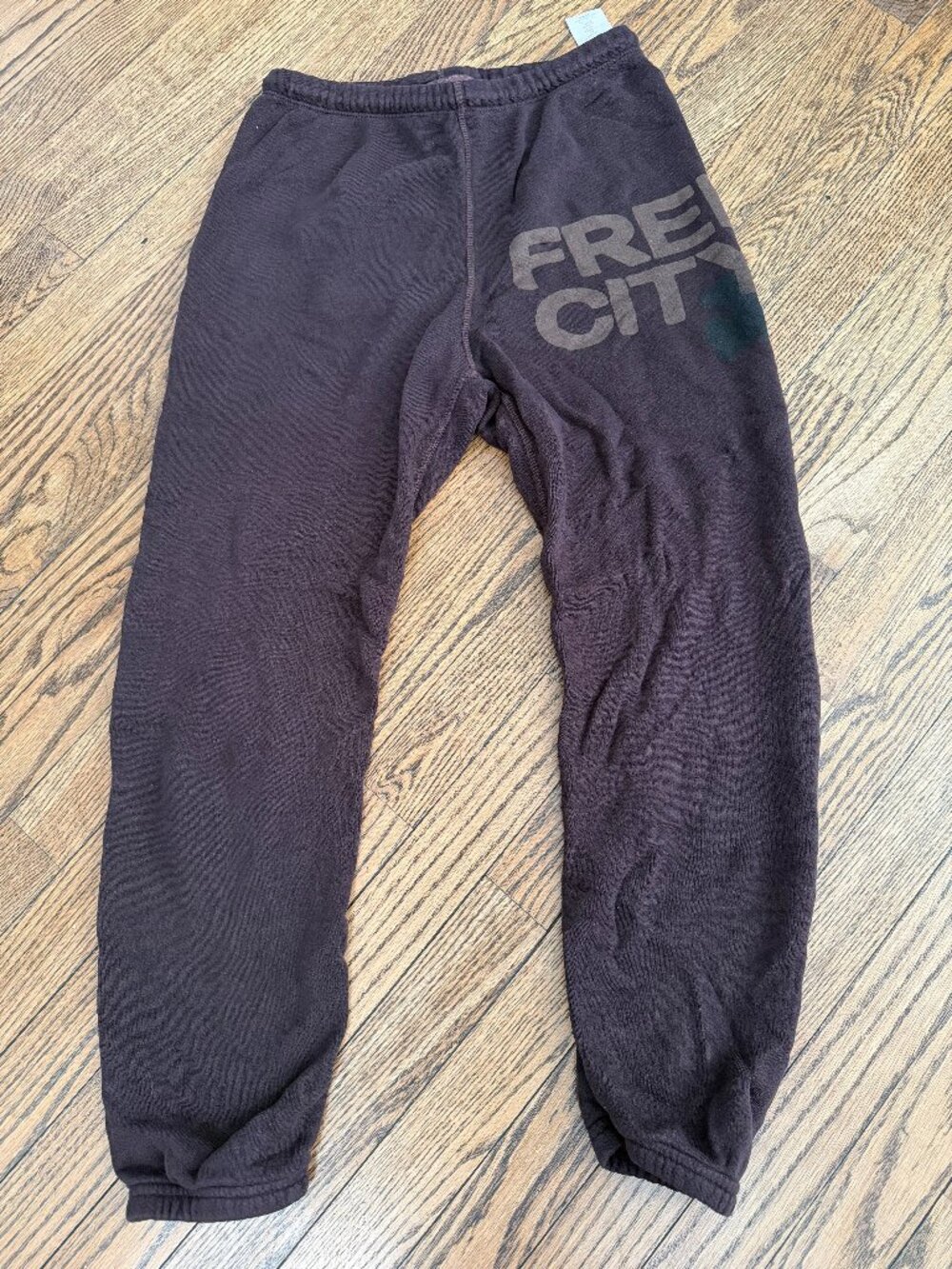 FREECITY Superfluff Lux Joggers Dark Brown Hard to Find Size XS